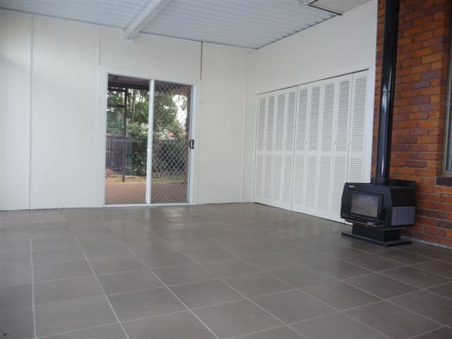 5 Bodega Court, WILSONTON QLD 4350, Wilsonton Heights - Thumbnail 3
