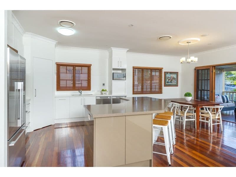 36 Coronation Street, BARDON QLD 4065, Bardon - Thumbnail 5