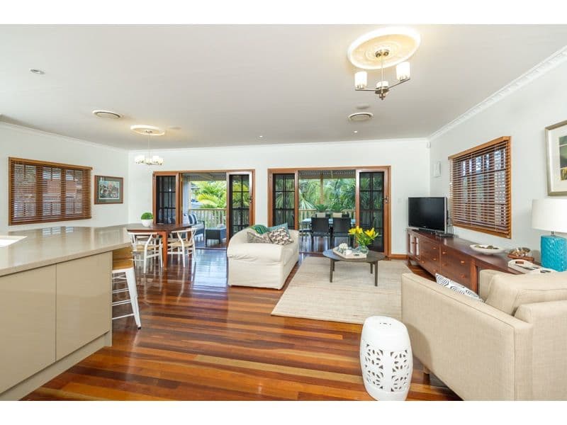 36 Coronation Street, BARDON QLD 4065, Bardon - Thumbnail 6