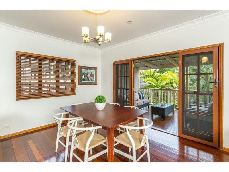 36 Coronation Street, BARDON QLD 4065, Bardon - Thumbnail 7