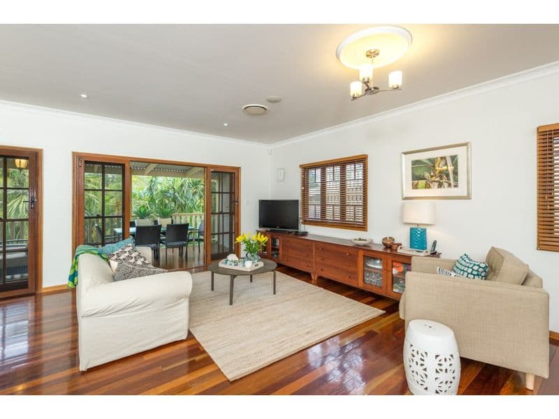 36 Coronation Street, BARDON QLD 4065, Bardon - Thumbnail 8