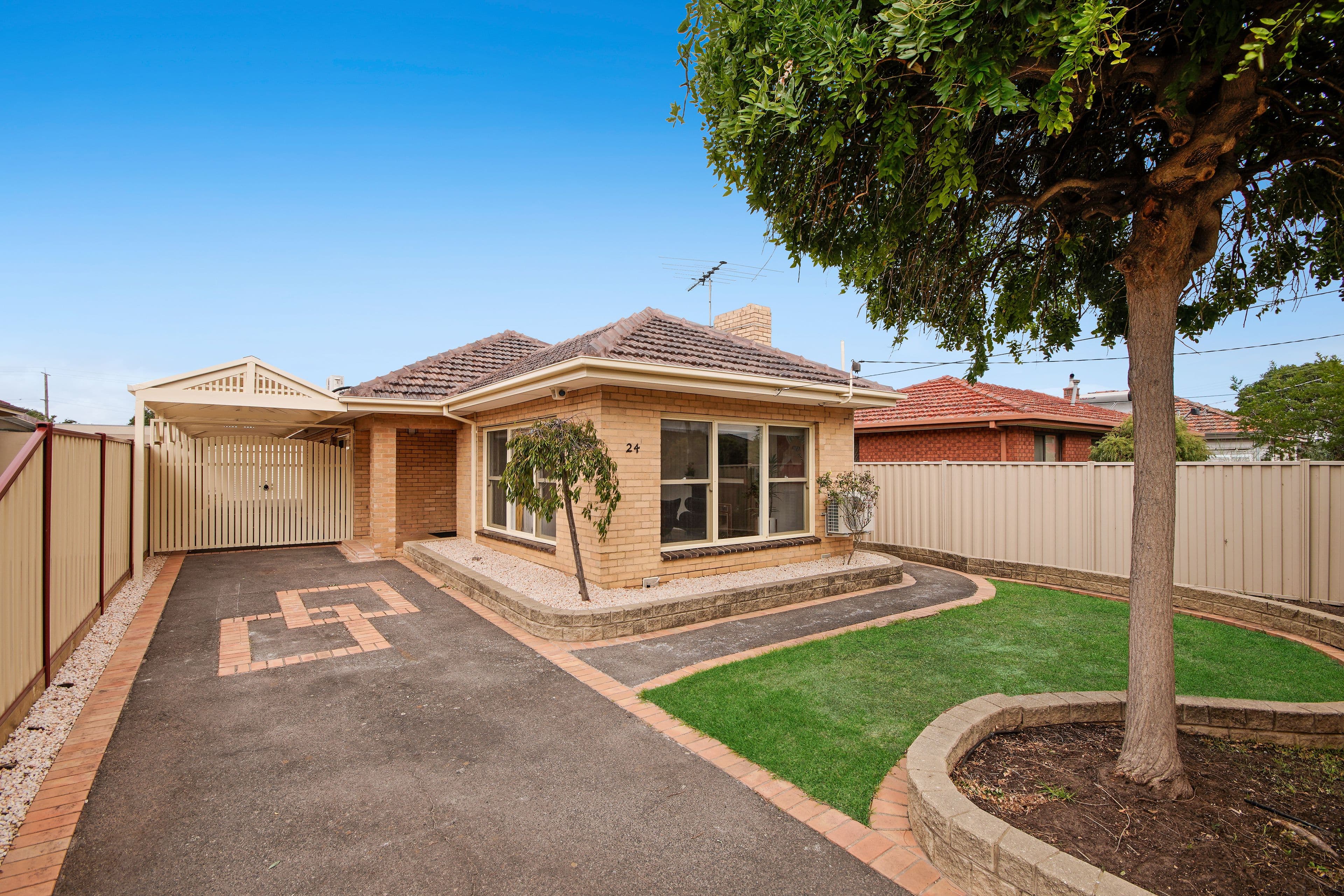 24 Spring Street, Preston VIC 3072, Preston - Image 1