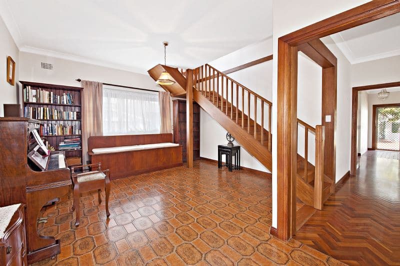 1 Hamel Crescent, EARLWOOD NSW 2206, Earlwood - Thumbnail 2