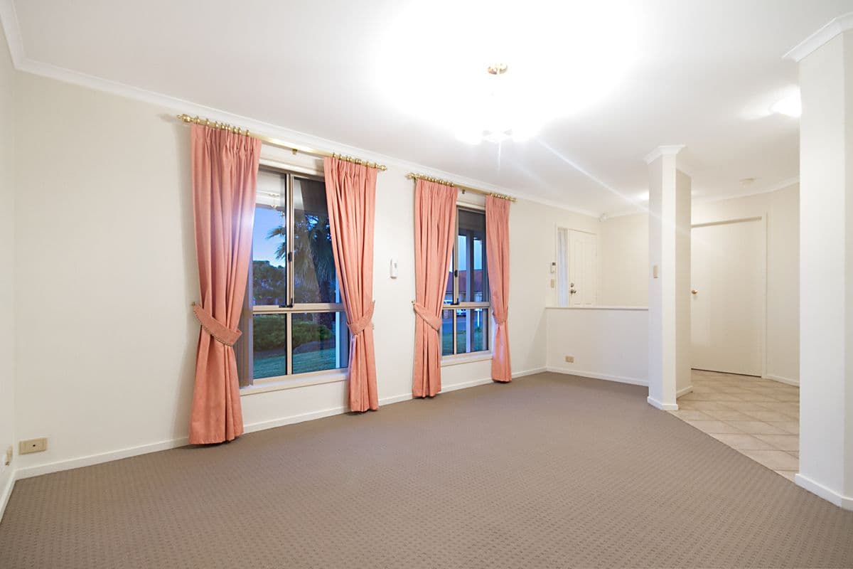 28 Eric Neal Court, Enfield SA 5085, Enfield - Thumbnail 2