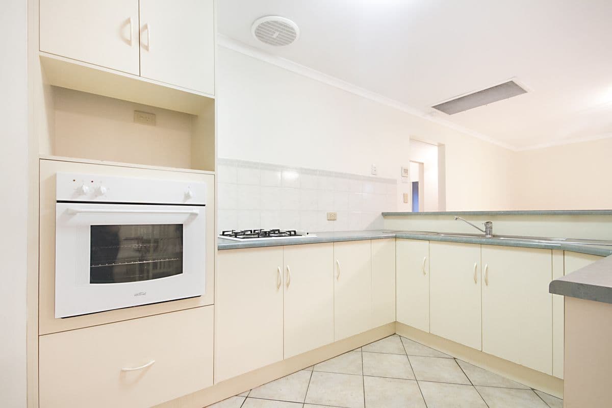 28 Eric Neal Court, Enfield SA 5085, Enfield - Thumbnail 3