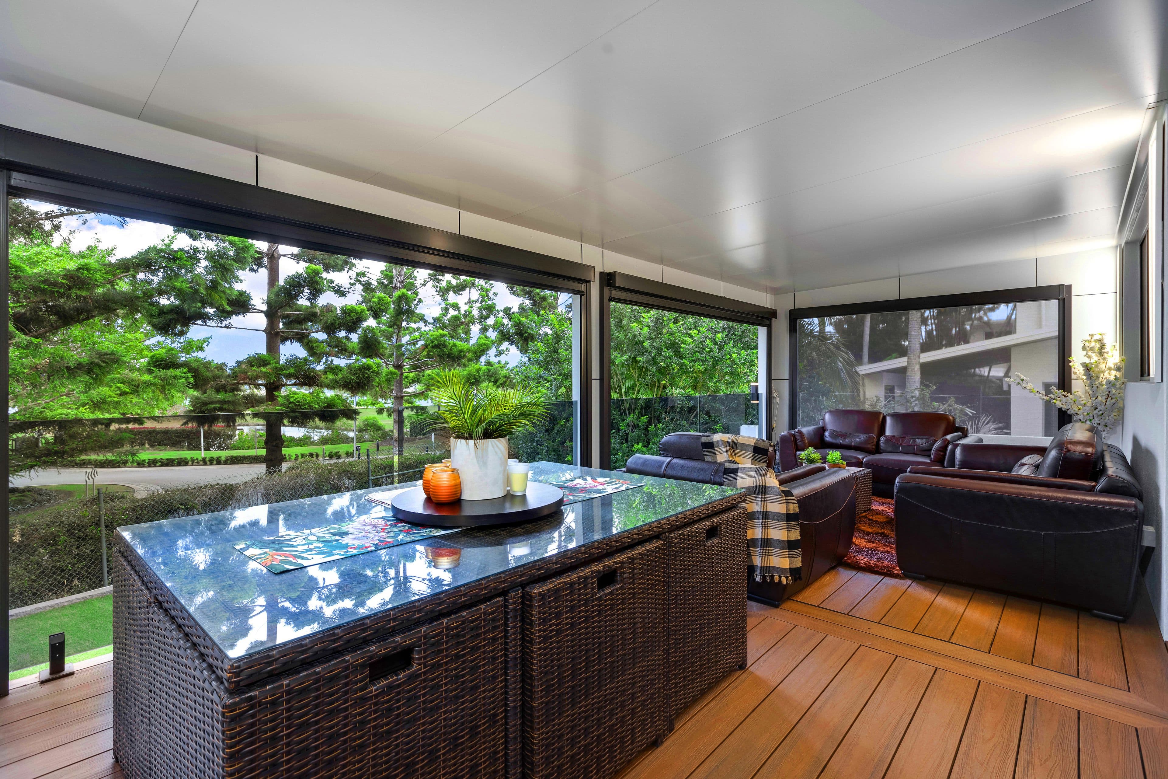 6017 Vista Drive, Benowa QLD 4217, Benowa - Thumbnail 3