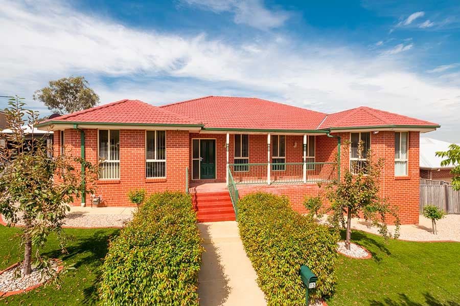 15 Beau Vista Drive, Craigieburn VIC 3064, Craigieburn - Image 1
