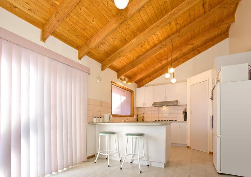 10 Sylvia Court, WHITTINGTON VIC 3219, Whittington - Thumbnail 2