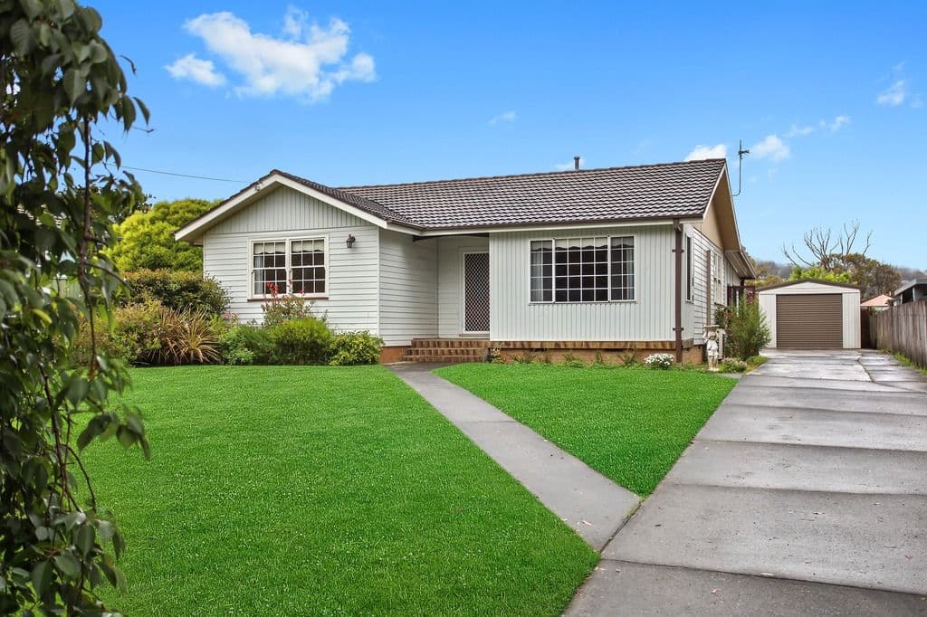 61 Sunset  Point Drive, Mittagong NSW 2575, Mittagong - Image 1