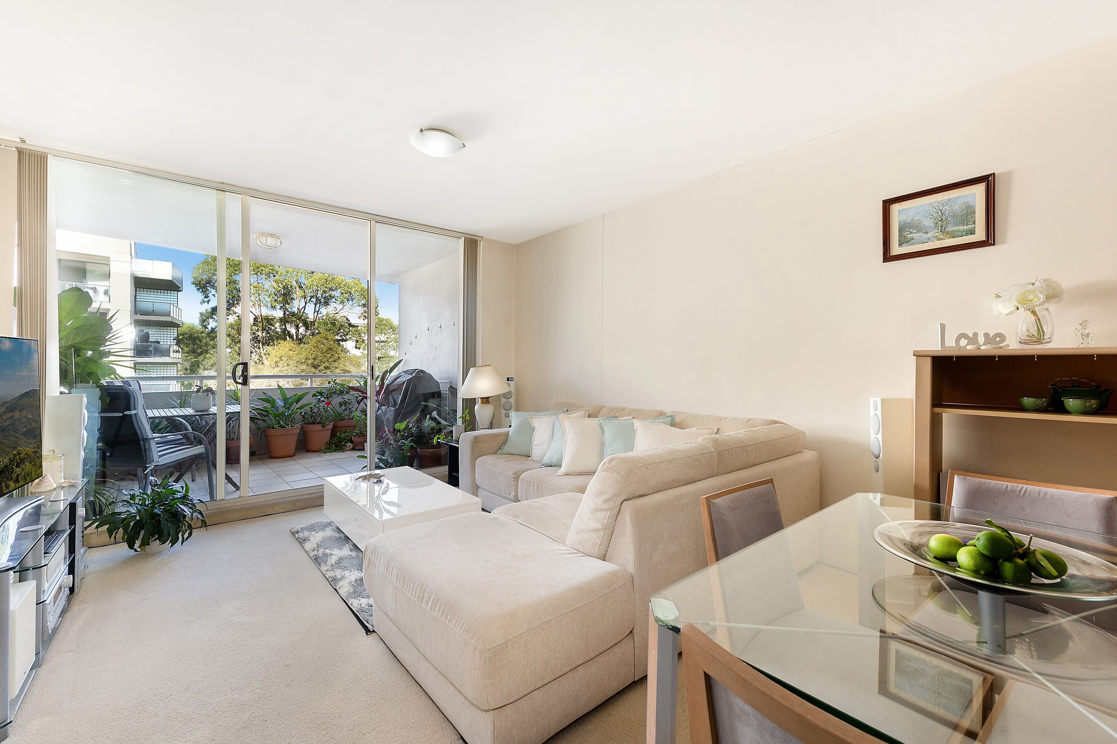 4 Brotheridge Avenue, Calderwood, Calderwood - Image 1
