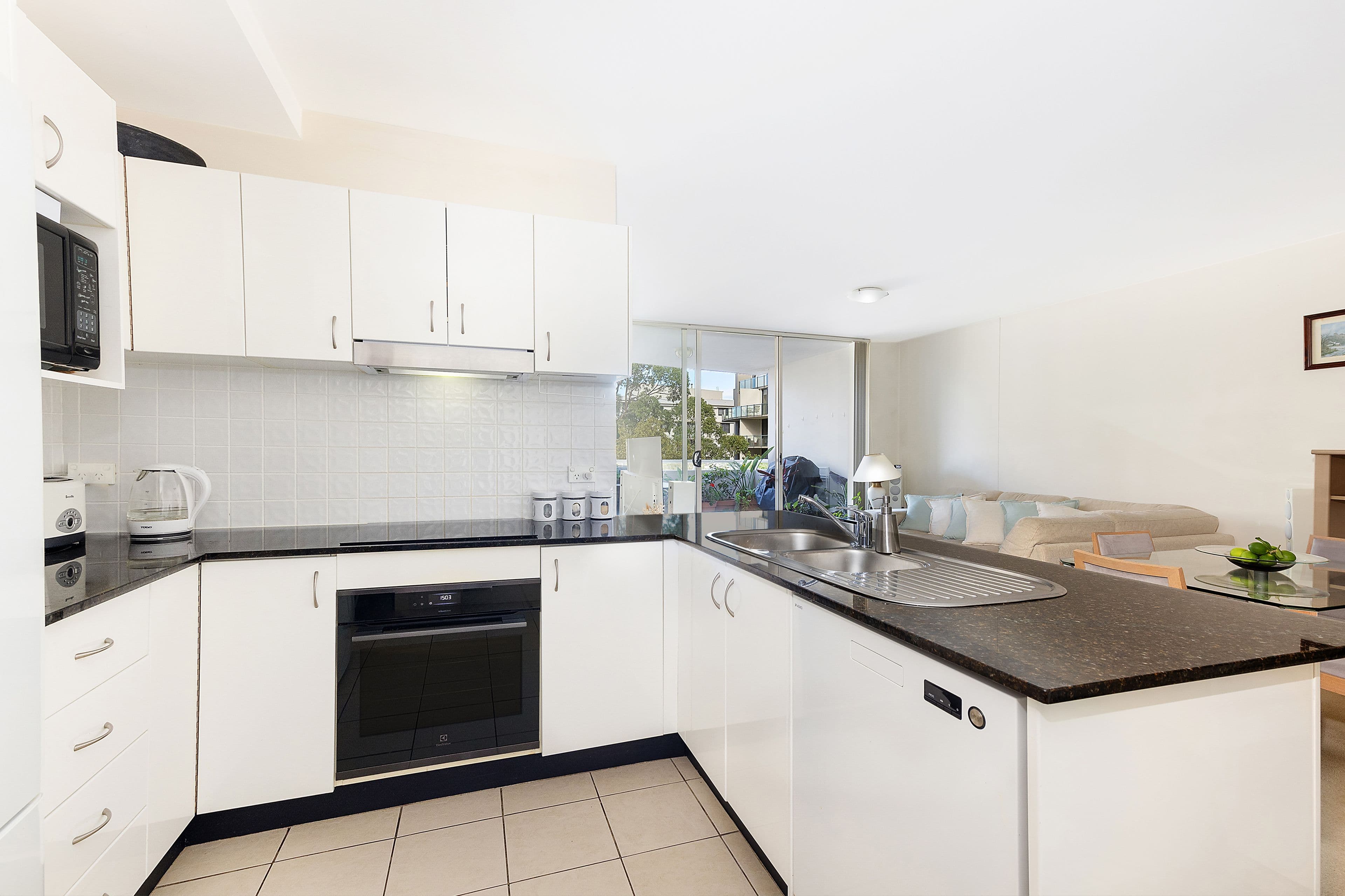 4 Brotheridge Avenue, Calderwood, Calderwood - Thumbnail 3