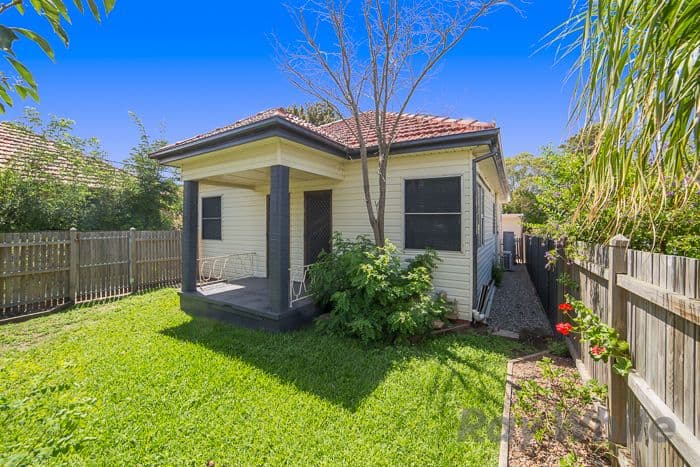 17 Collins Street, Georgetown NSW 2298, Georgetown - Image 1