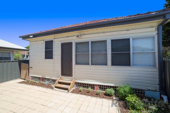 17 Collins Street, Georgetown NSW 2298, Georgetown - Thumbnail 2