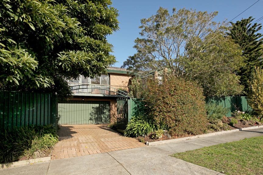 26 Eastleigh Drive, GLEN WAVERLEY VIC 3150, Glen Waverley - Image 1