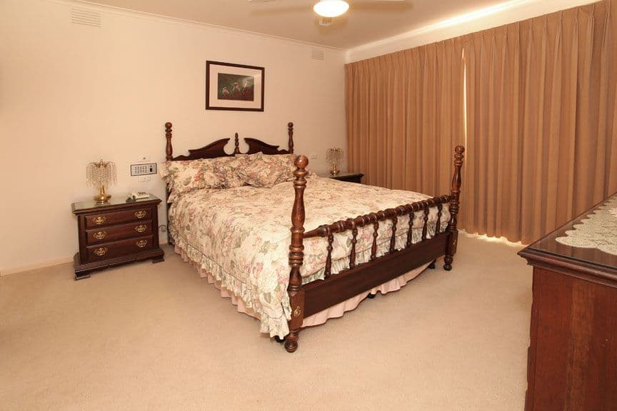26 Eastleigh Drive, GLEN WAVERLEY VIC 3150, Glen Waverley - Thumbnail 7
