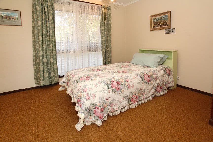 26 Eastleigh Drive, GLEN WAVERLEY VIC 3150, Glen Waverley - Thumbnail 8