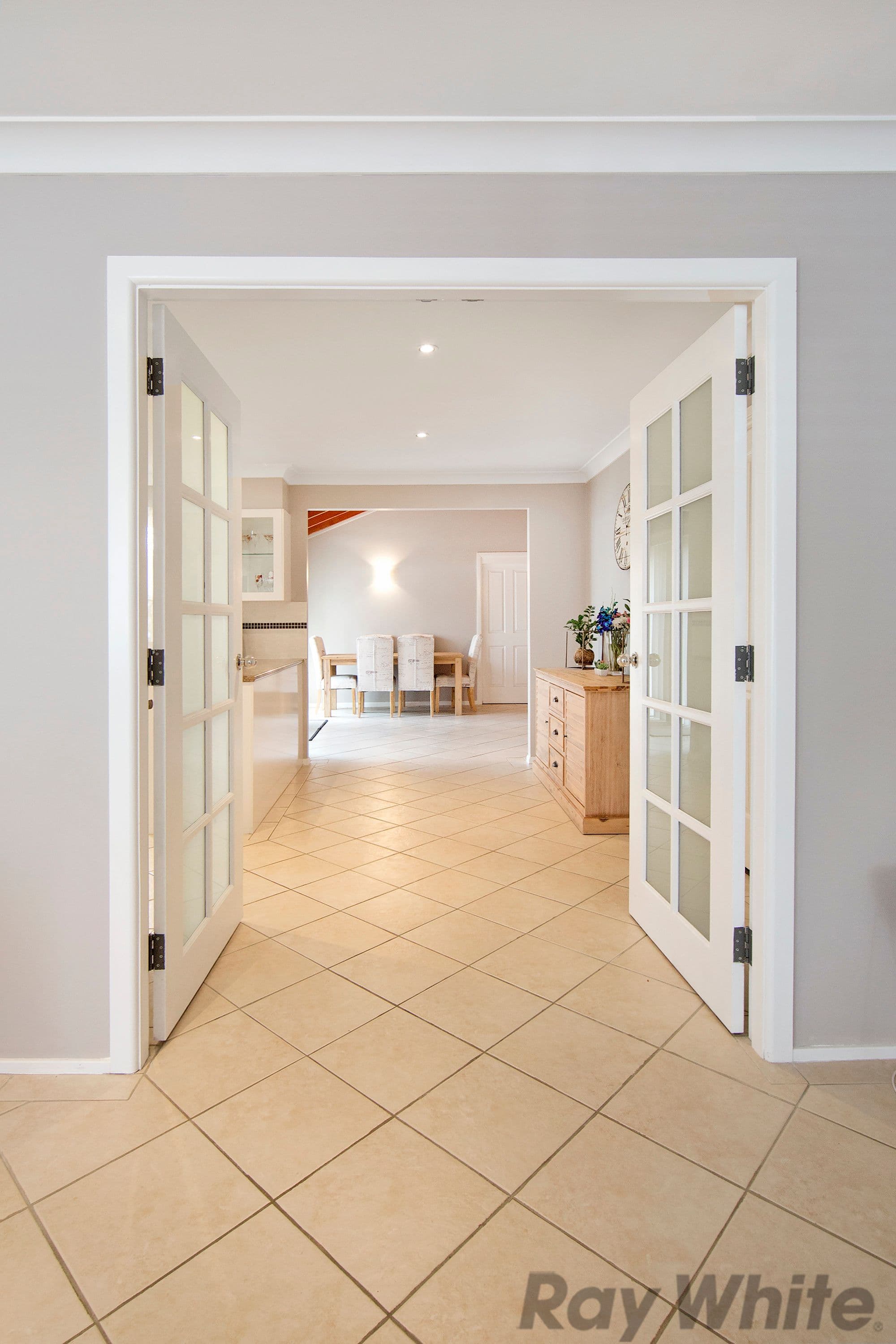 9 Barega Close, Buff Point - Thumbnail 6