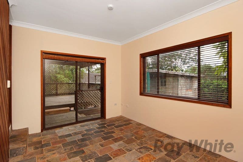 2 Morcombe Close, GOROKAN NSW 2263, Gorokan - Thumbnail 6