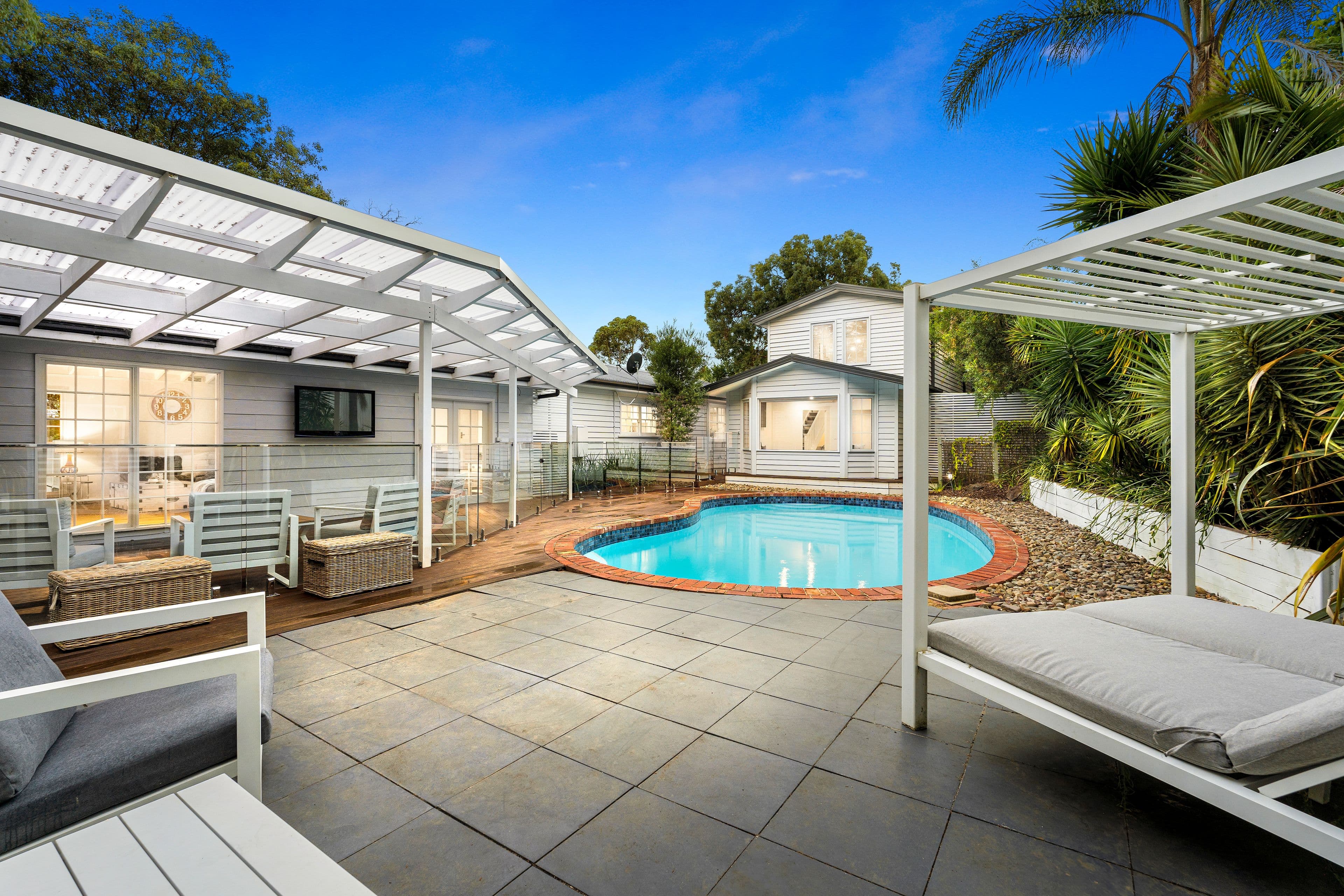 9 Marian Court, Eltham North VIC 3095, Eltham North - Thumbnail 2