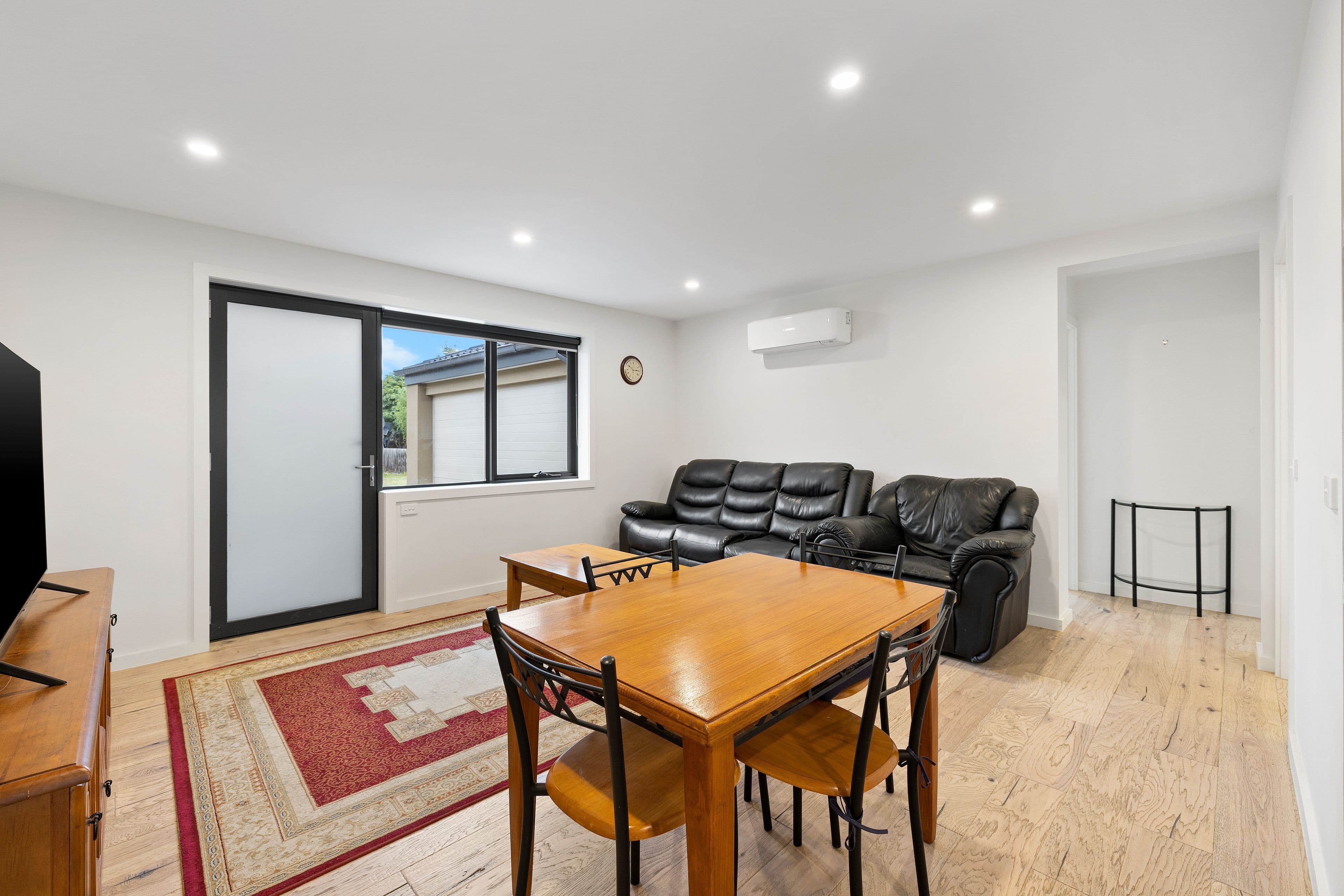 30 Cherrytree Rise, Knoxfield VIC 3180, Knoxfield - Thumbnail 2