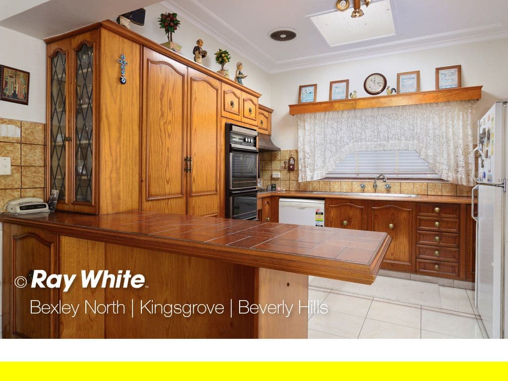 26 Irene Crescent, Kingsgrove - Thumbnail 3