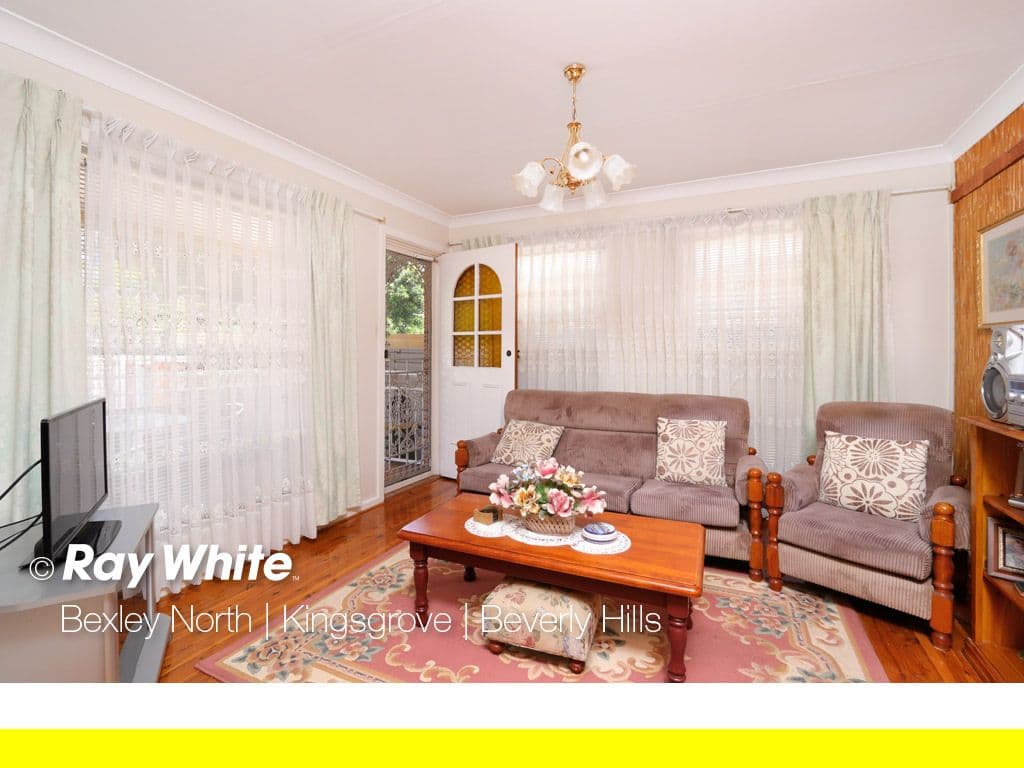 26 Irene Crescent, Kingsgrove - Thumbnail 4