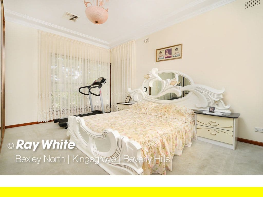 26 Irene Crescent, Kingsgrove - Thumbnail 5