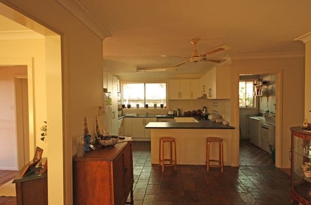 15 Athel Tree Crescent, Bradbury NSW 2560, Bradbury - Thumbnail 2