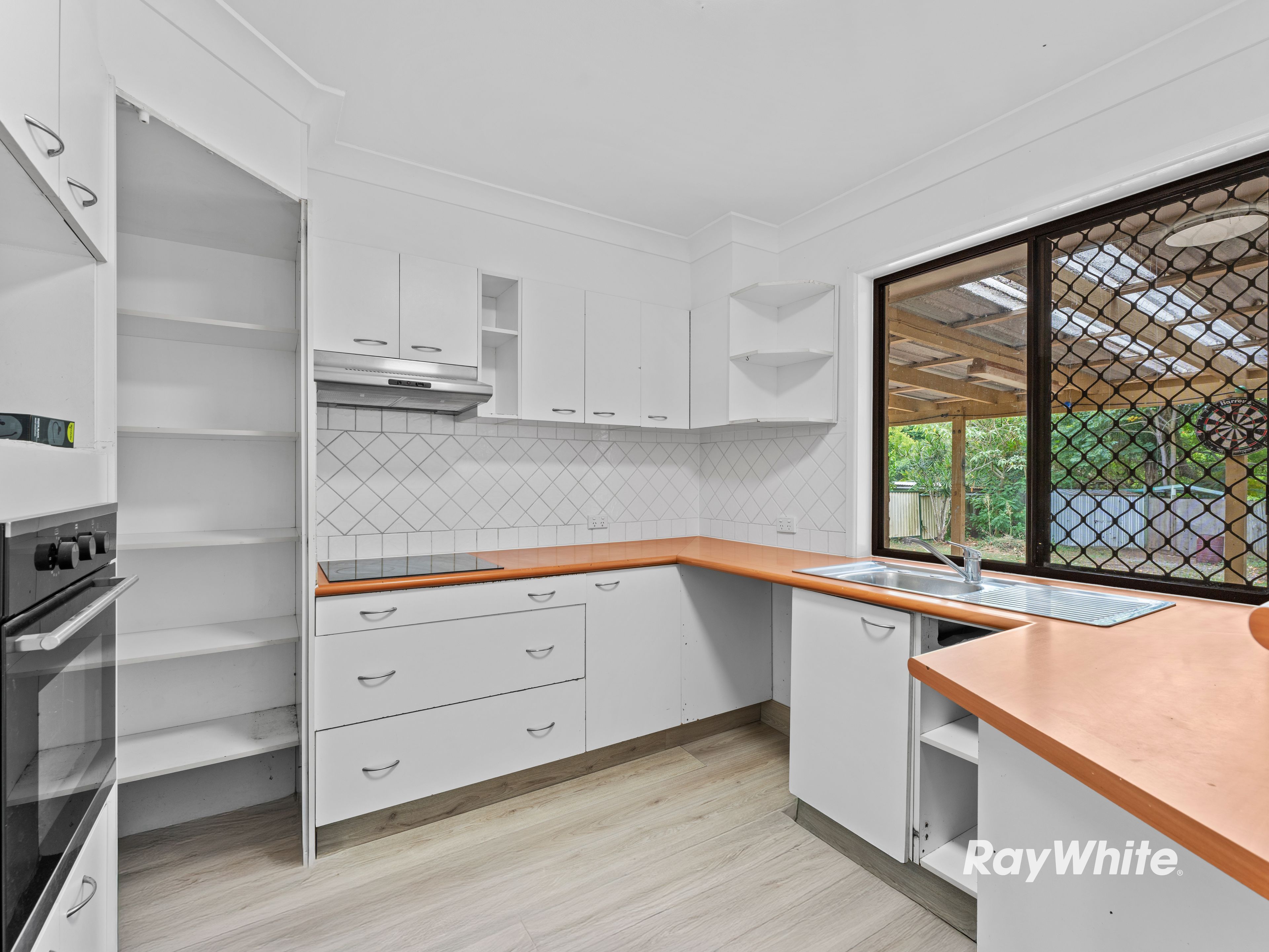 28 Francesca Street, Waterford West QLD 4133, Waterford West - Thumbnail 4