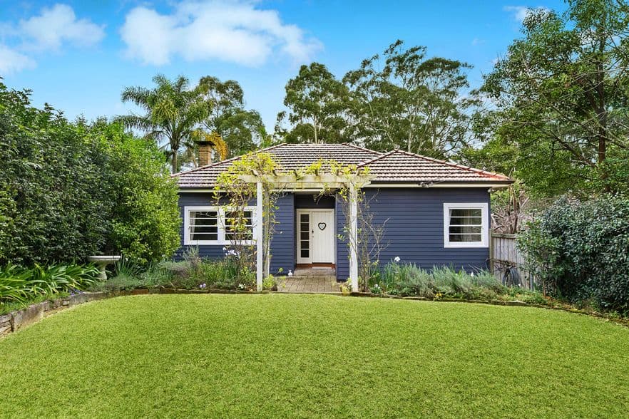 50 Russell Avenue, Wahroonga - Image 1