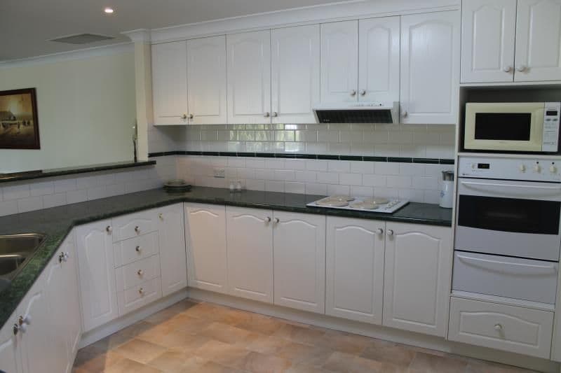 13 Willowbend Way, DUBBO NSW 2830, Dubbo - Thumbnail 2