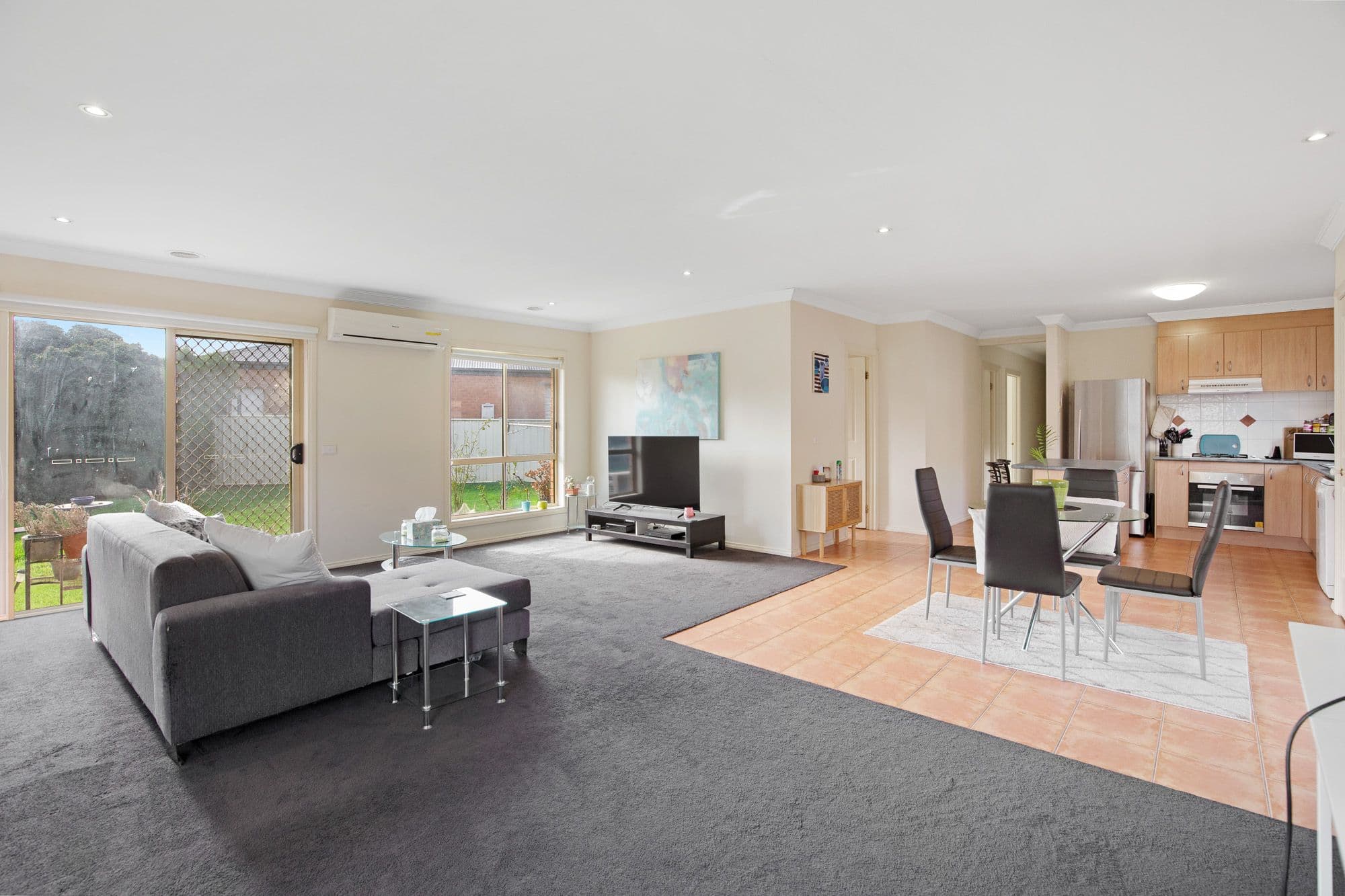 93 Latham Street, Werribee VIC 3030, Werribee - Thumbnail 6