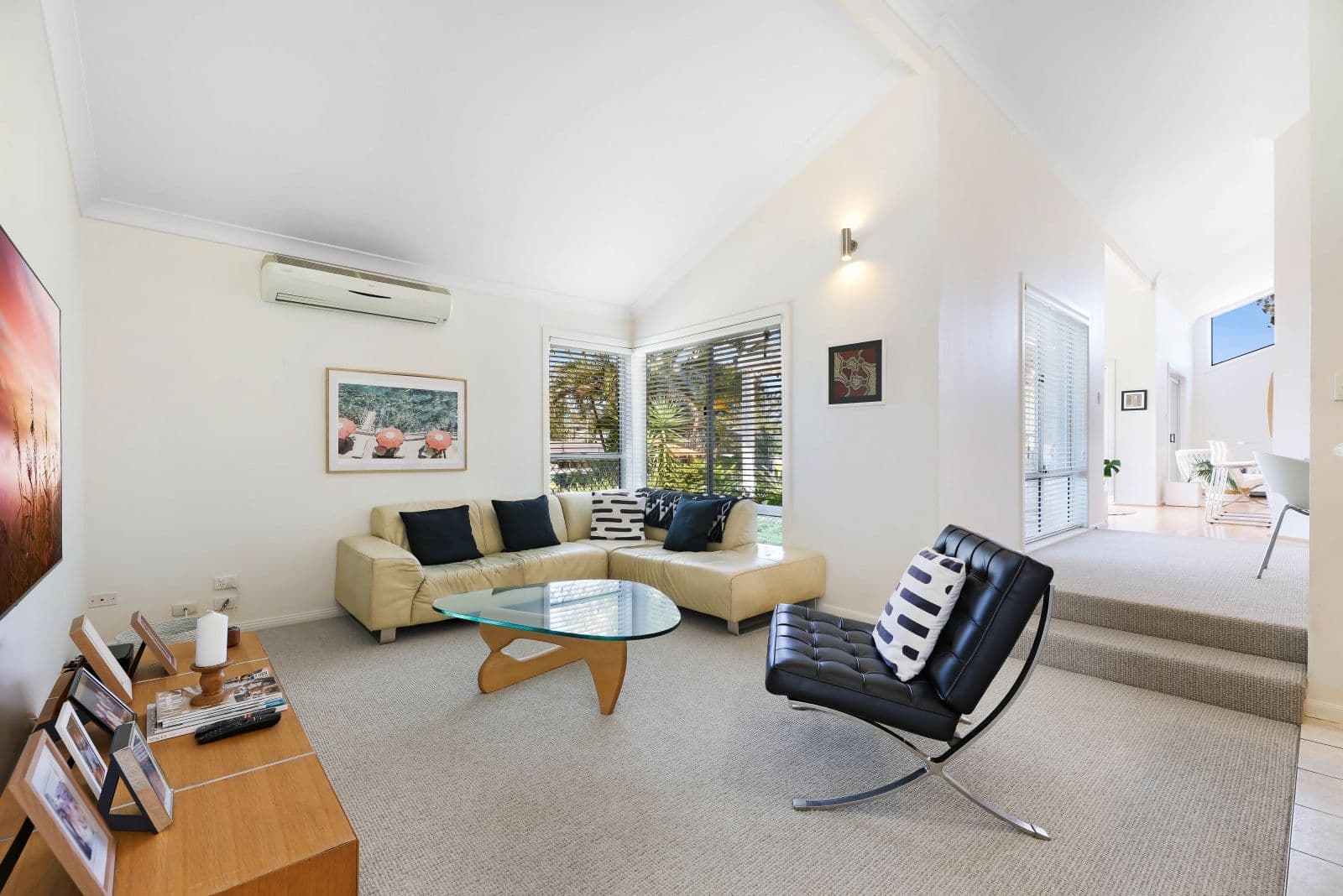 18 Queenscliff Crescent, Robina QLD 4226, Robina - Thumbnail 3