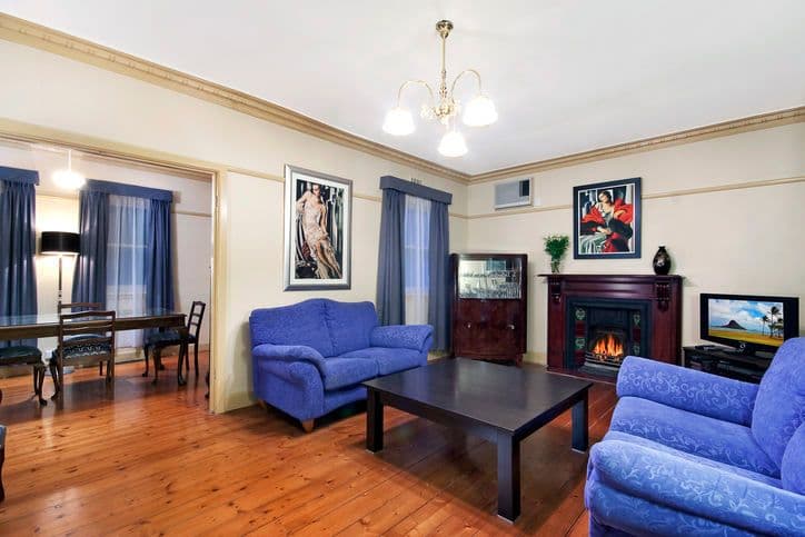 4 Miller Grove, RINGWOOD EAST VIC 3135, Ringwood East - Thumbnail 2