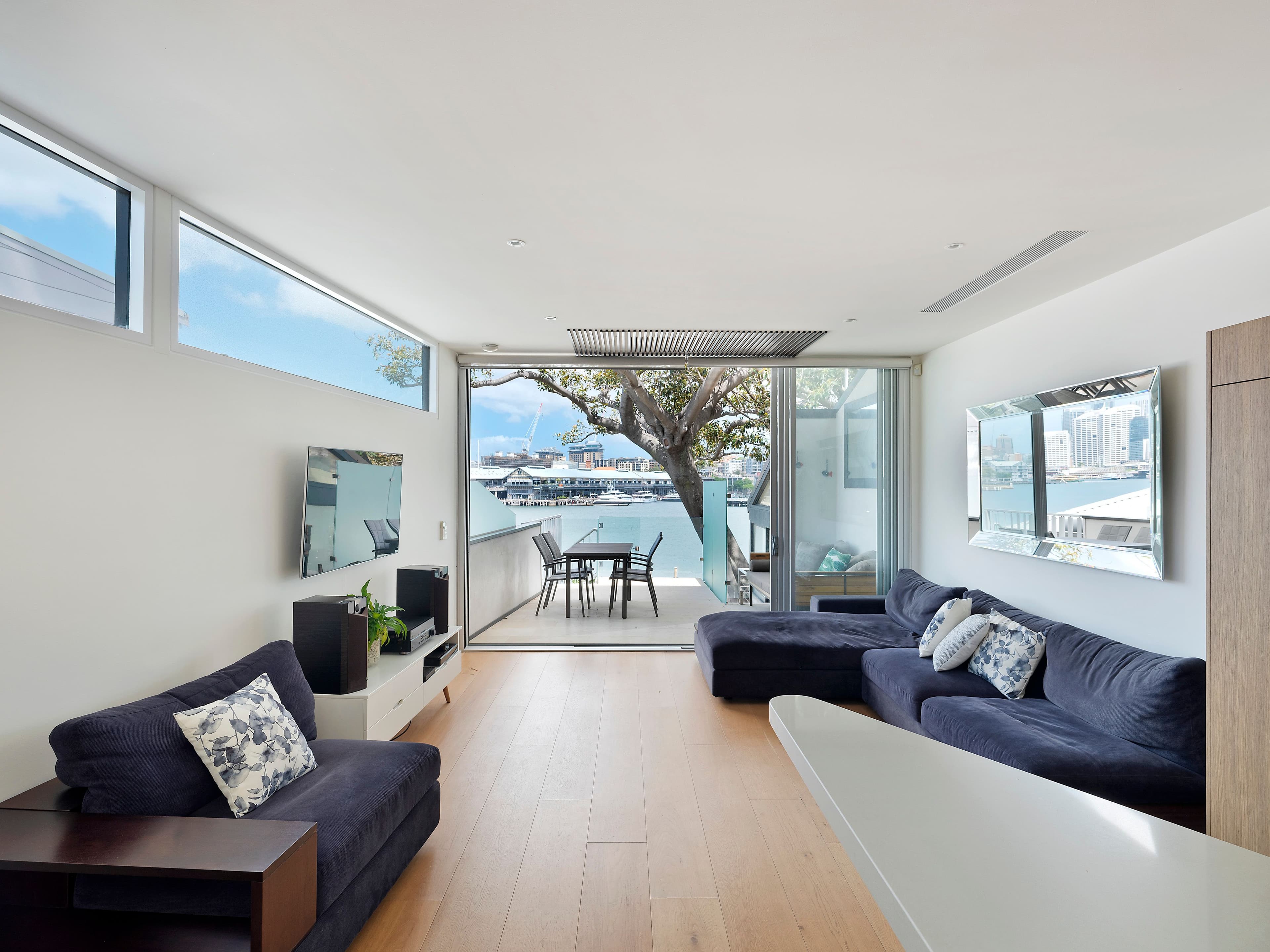8 William Street, Balmain East - Thumbnail 2