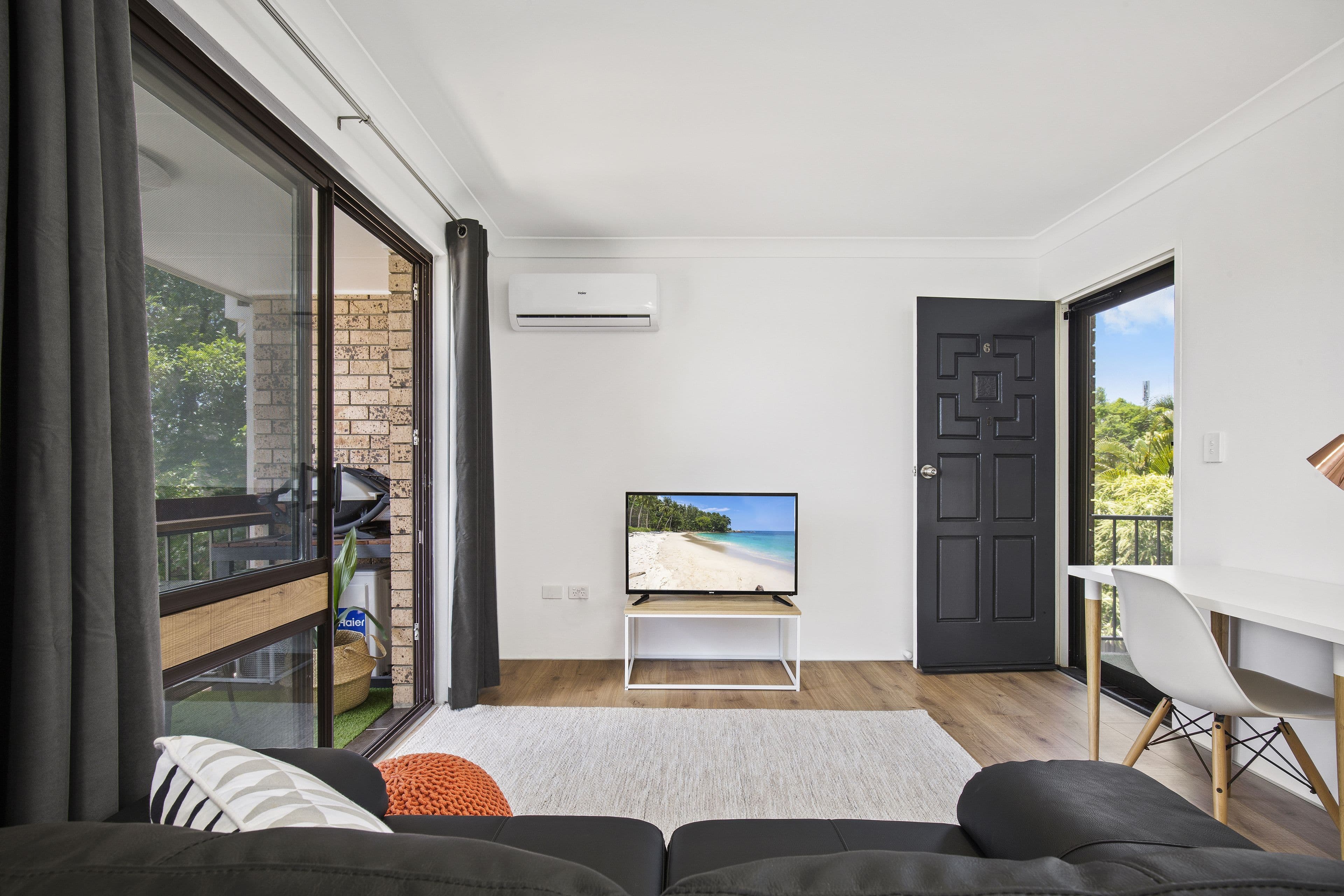 20 Sigatoka Place, Clear Island Waters QLD 4226, Clear Island Waters - Thumbnail 3