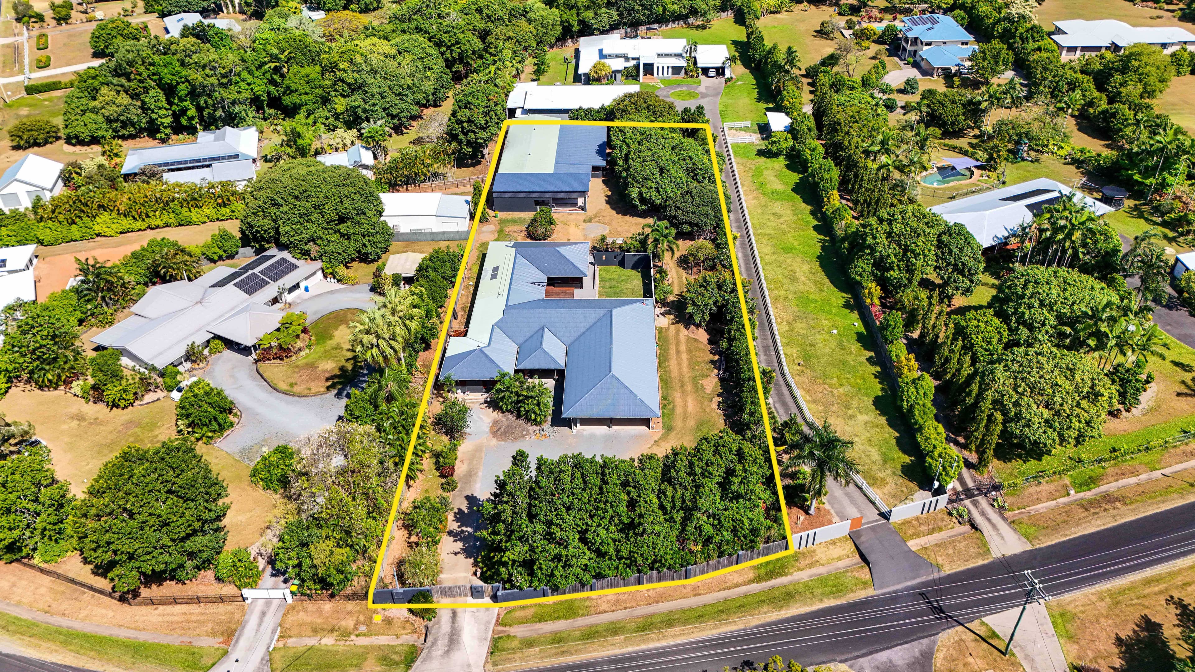112-114 James Cook Drive, Kewarra Beach QLD 4879, Kewarra Beach - Thumbnail 3