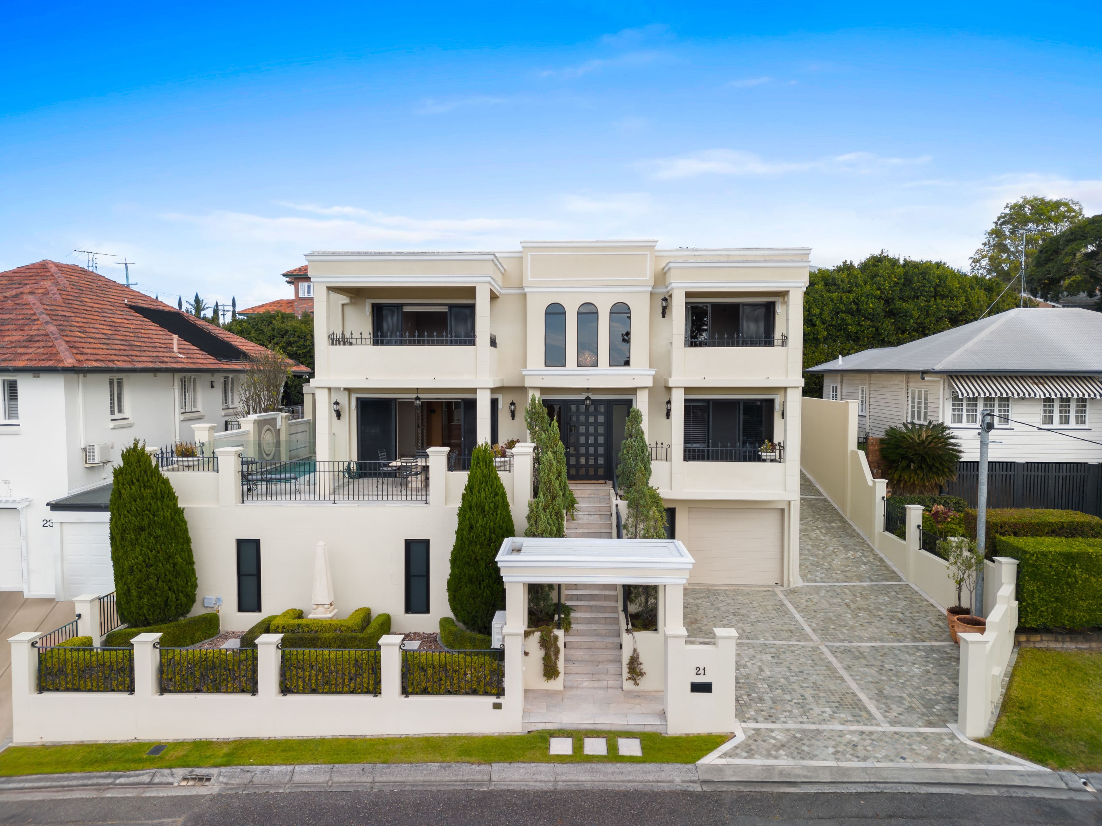21 Rougham Street, Windsor QLD 4030, Windsor - Thumbnail 2