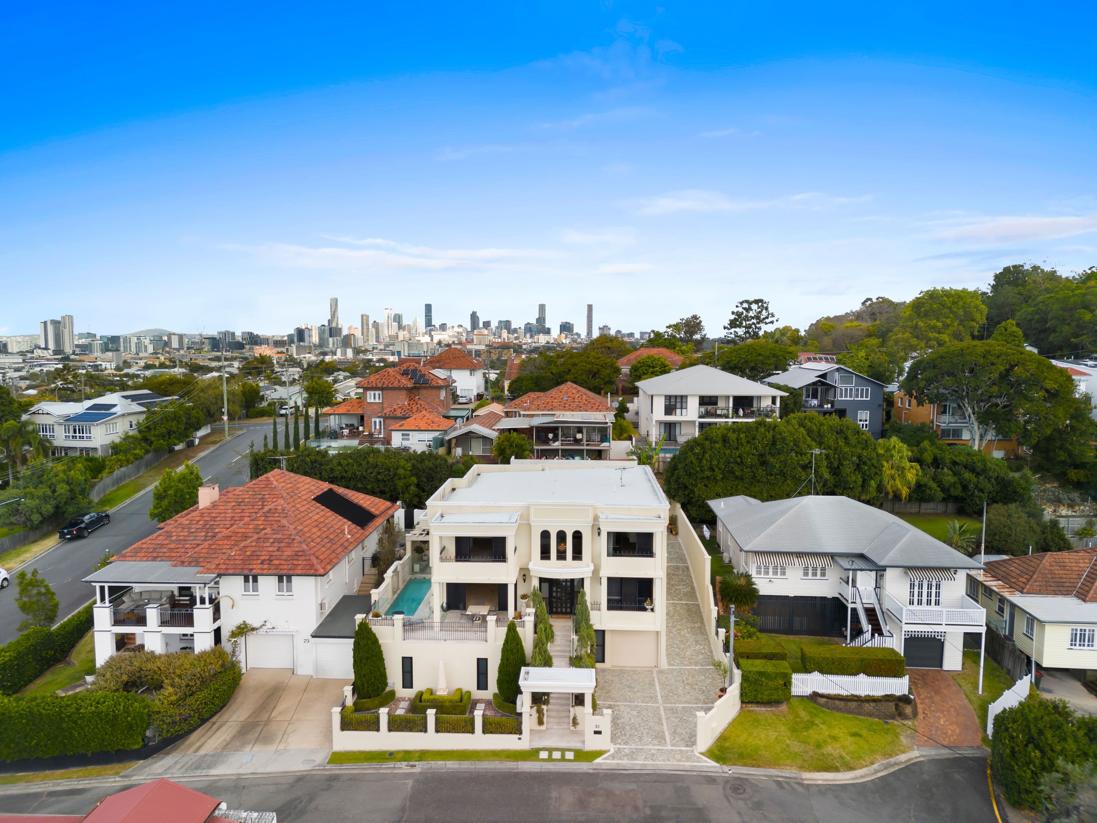 21 Rougham Street, Windsor QLD 4030, Windsor - Thumbnail 3