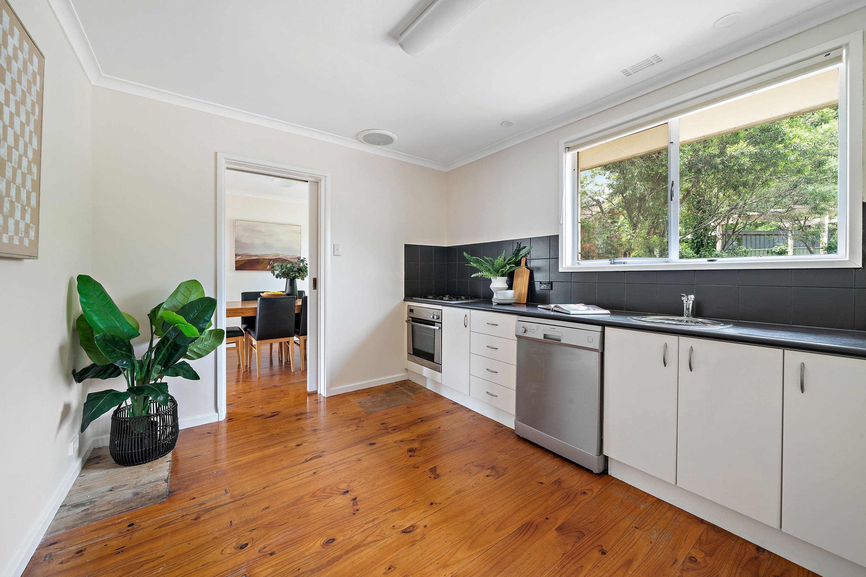 8 Henry Street, Cook ACT 2614, Cook - Thumbnail 7