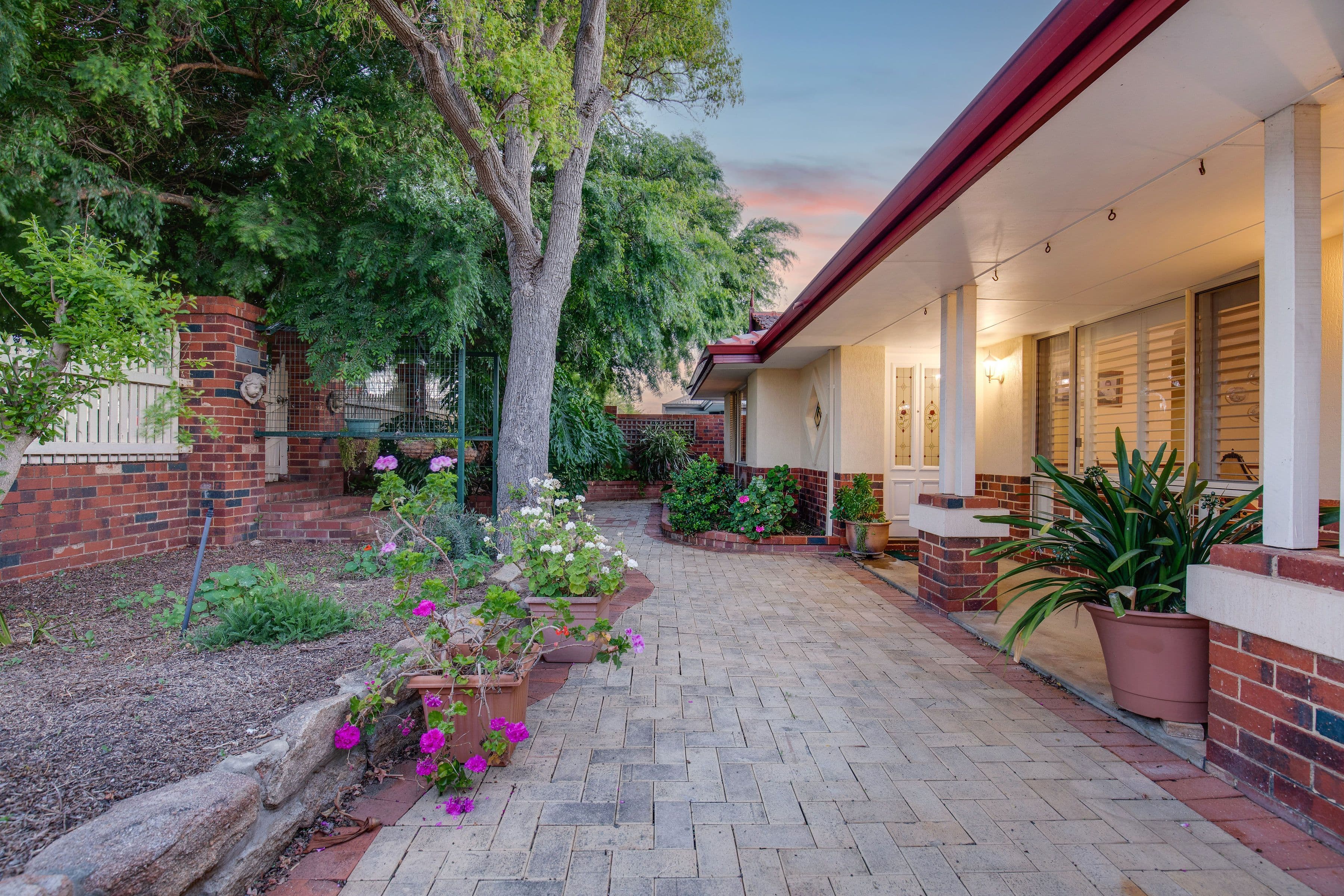 38 Gribble Road, Gwelup WA 6018, Gwelup - Thumbnail 3