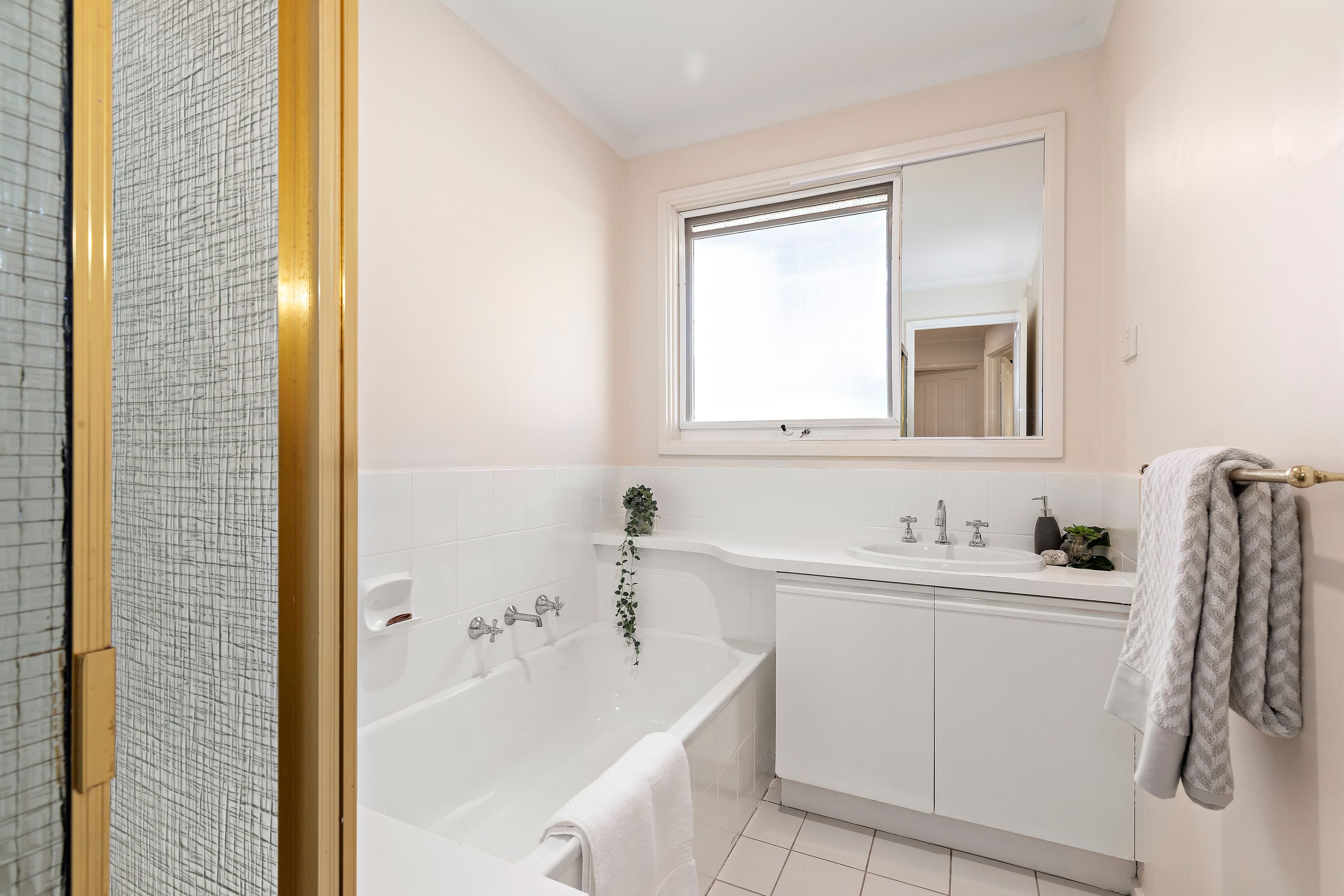 284 Heatherhill Road, Frankston VIC 3199, Frankston - Thumbnail 8