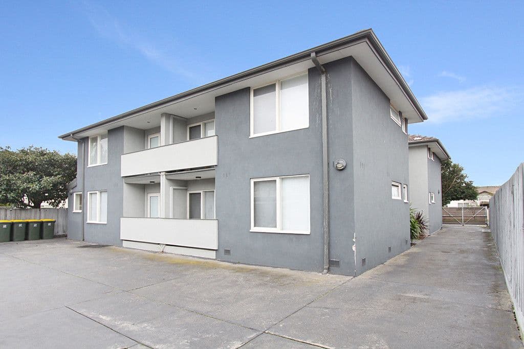38 Shepparson Avenue, CARNEGIE VIC 3163, Carnegie - Thumbnail 2