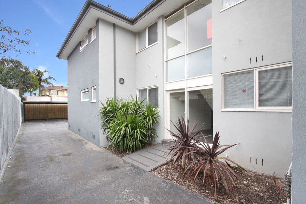 38 Shepparson Avenue, CARNEGIE VIC 3163, Carnegie - Thumbnail 3