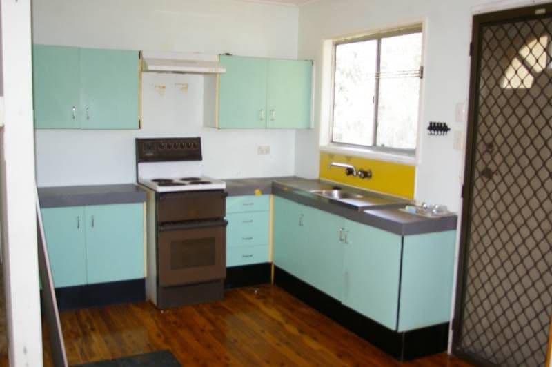 12 Arthur Street, CABOOLTURE QLD 4510, Caboolture - Thumbnail 2