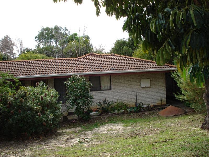 19 Wellington Parade, YOKINE WA 6060, Yokine - Thumbnail 2