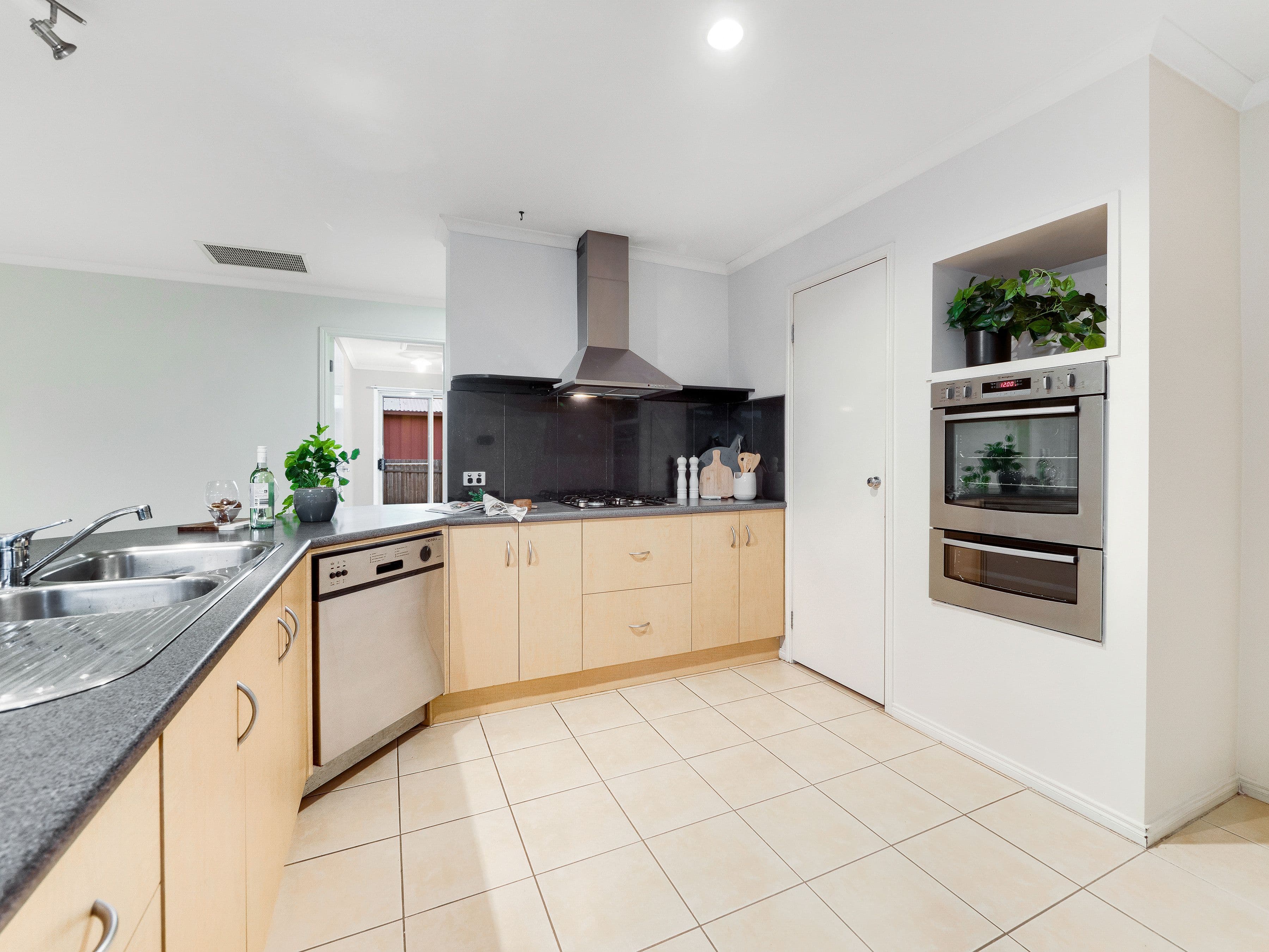 78 Rangeview Drive, Skye VIC 3977, Skye - Thumbnail 8
