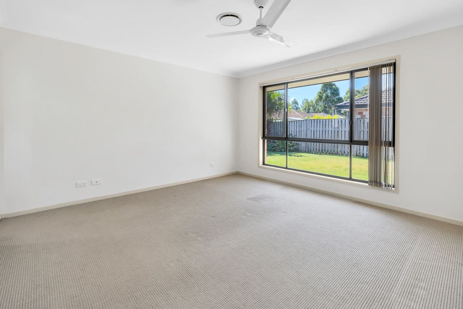 8 Runway Drive, Upper Coomera QLD 4209, Upper Coomera - Thumbnail 6