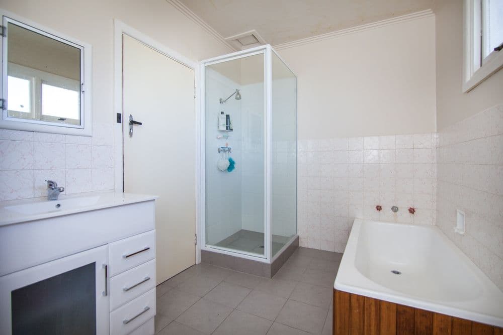 71 Tasman Highway, WAVERLEY TAS 7250, Waverley - Thumbnail 2