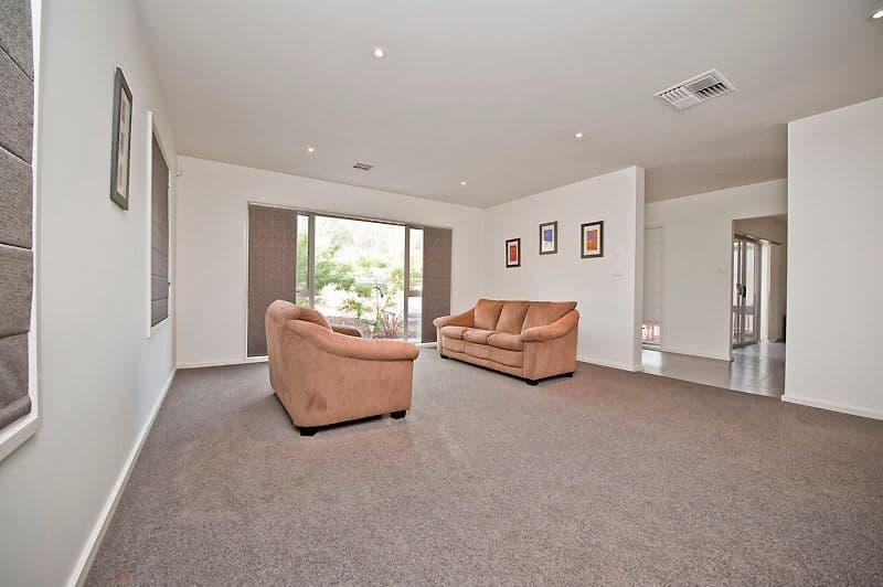 1 Thomson Street, CHIFLEY ACT 2606, Chifley - Thumbnail 3